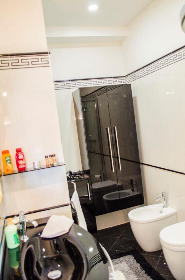 Apartment Lucy Venesia Bagian luar foto